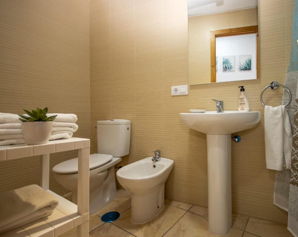 Hostal Boutique Luz Del Sol Barbate Buitenkant foto